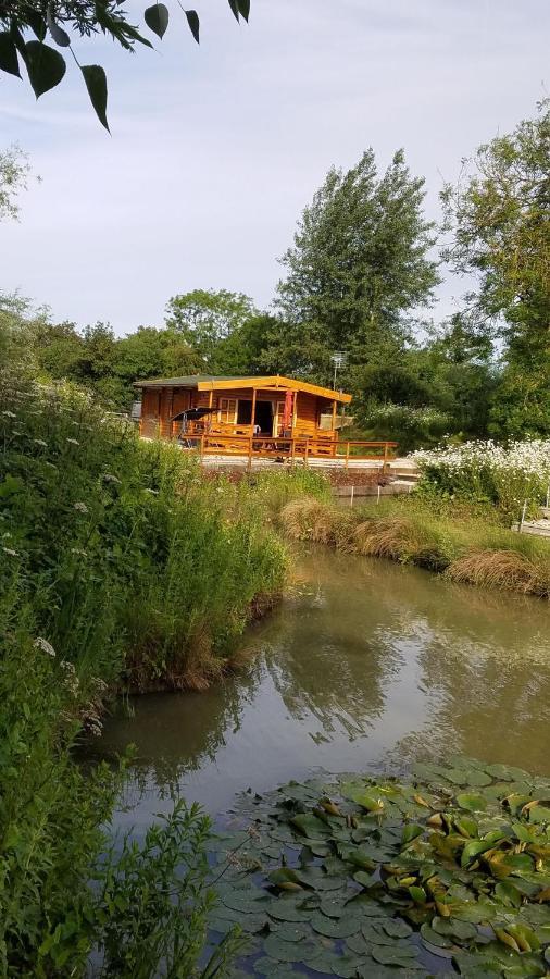 East Pool Cabin Lincoln Exterior foto